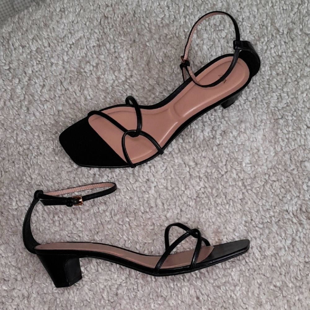 ZARA Side Connect Strap Square Toe Kitten Heel  Sandals Size 41